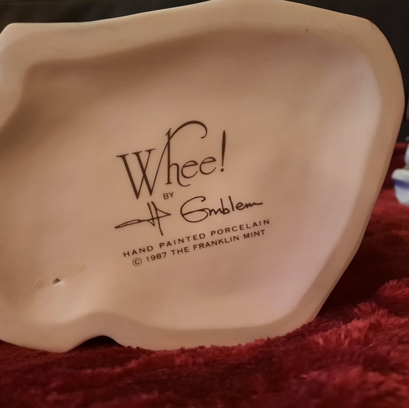 Whee by of Emblem,  3 porcelain sculptures penguins, $60 - Picture 5 of 5